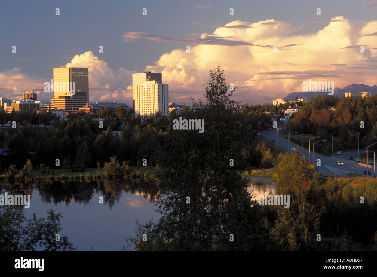 Skyline von Anchorage Alaska USA Stockfoto