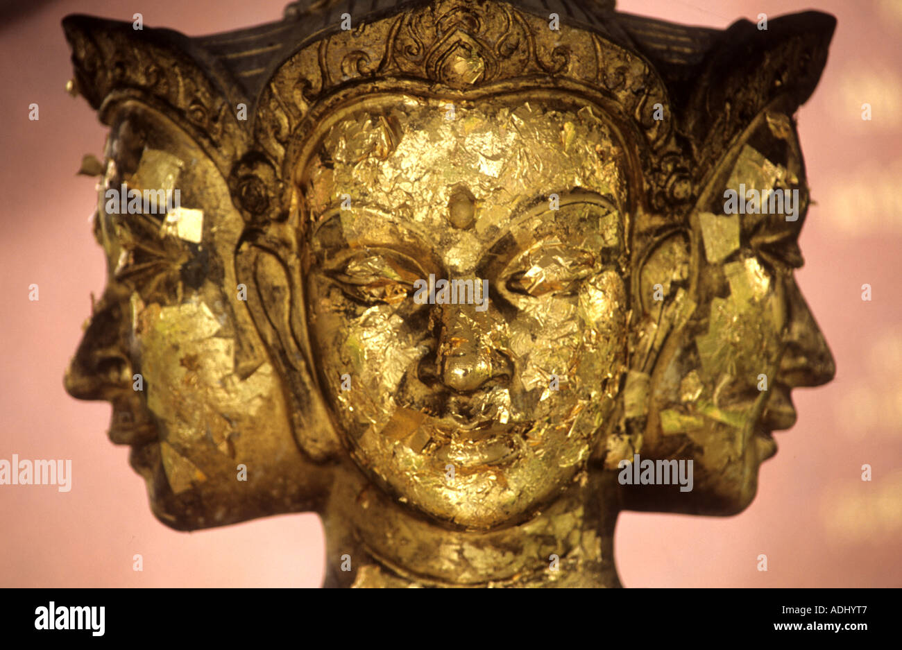 Statue von der höchsten Wesens, oder Trimurti im Hinduismus Stockfoto