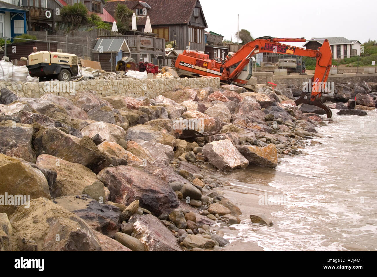 Arbeiten Sie Enhancing Küstenschutzes Steephill Bucht in der Nähe von Ventnor Isle Of Wight Sommer 2006 Stockfoto