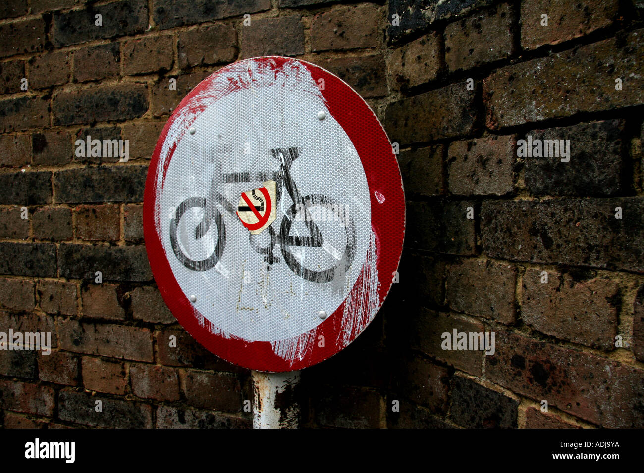 verwüstet, Radfahren Zeichen Stockfoto