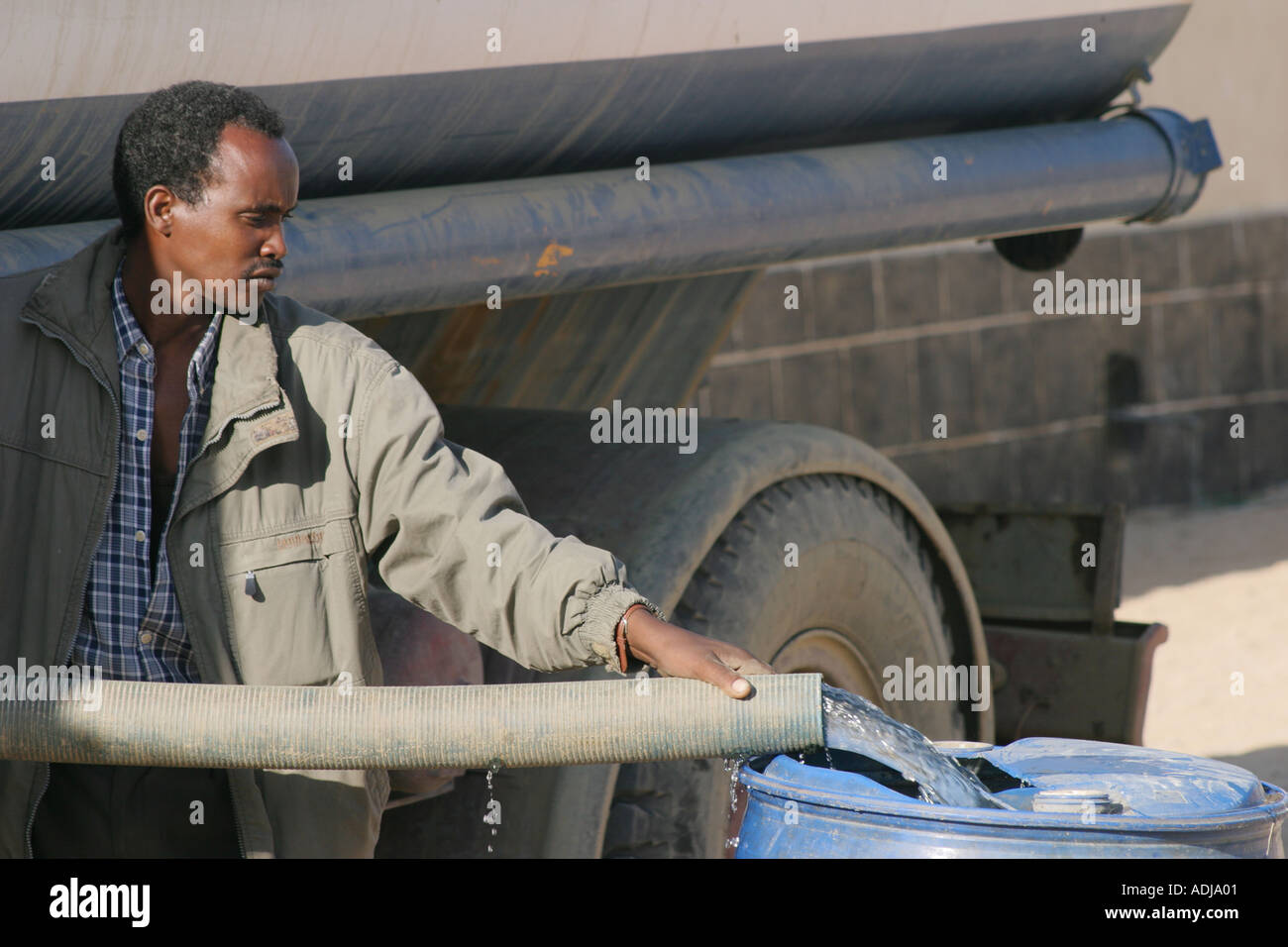 Wasser Lieferung Keren Eritrea Stockfoto