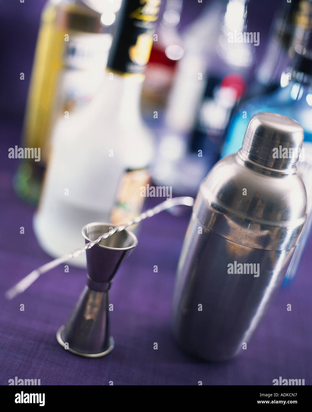 cocktail-Shaker Cocktail Maker und cocktail-tools Stockfoto