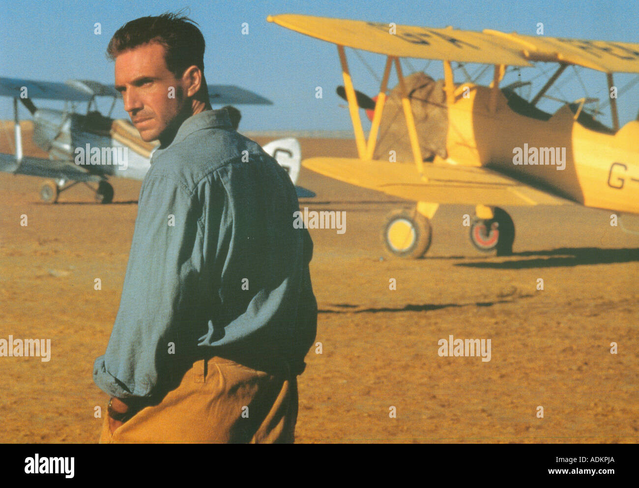 DER englische PATIENT Ralph Fiennes in der 1996 Buena Vista film Stockfoto