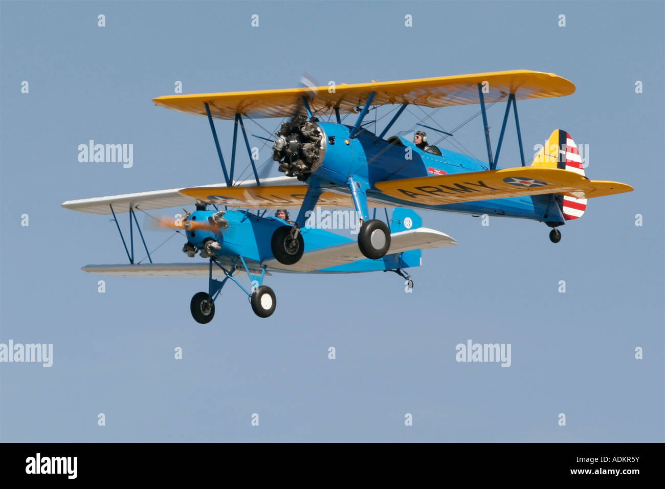 Boeing Stearman 75 Kaydet USA 1933 vorne und Flotte 2 USA 1928 zurück während eines FIO-Flug-Ausstellung Stockfoto