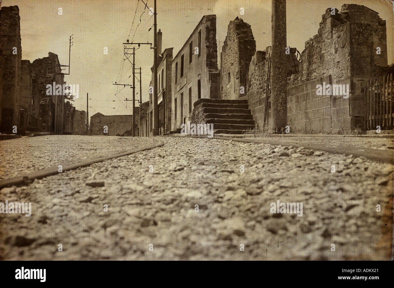 Zerstörte Straßen mit Vintage-Behandlung Stockfoto
