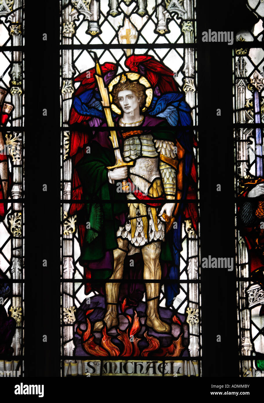 Salisbury Wiltshire England Kirche des Hl. Thomas Becket Saint Michael Erzengel Schutzpatron des Rittertums Stockfoto