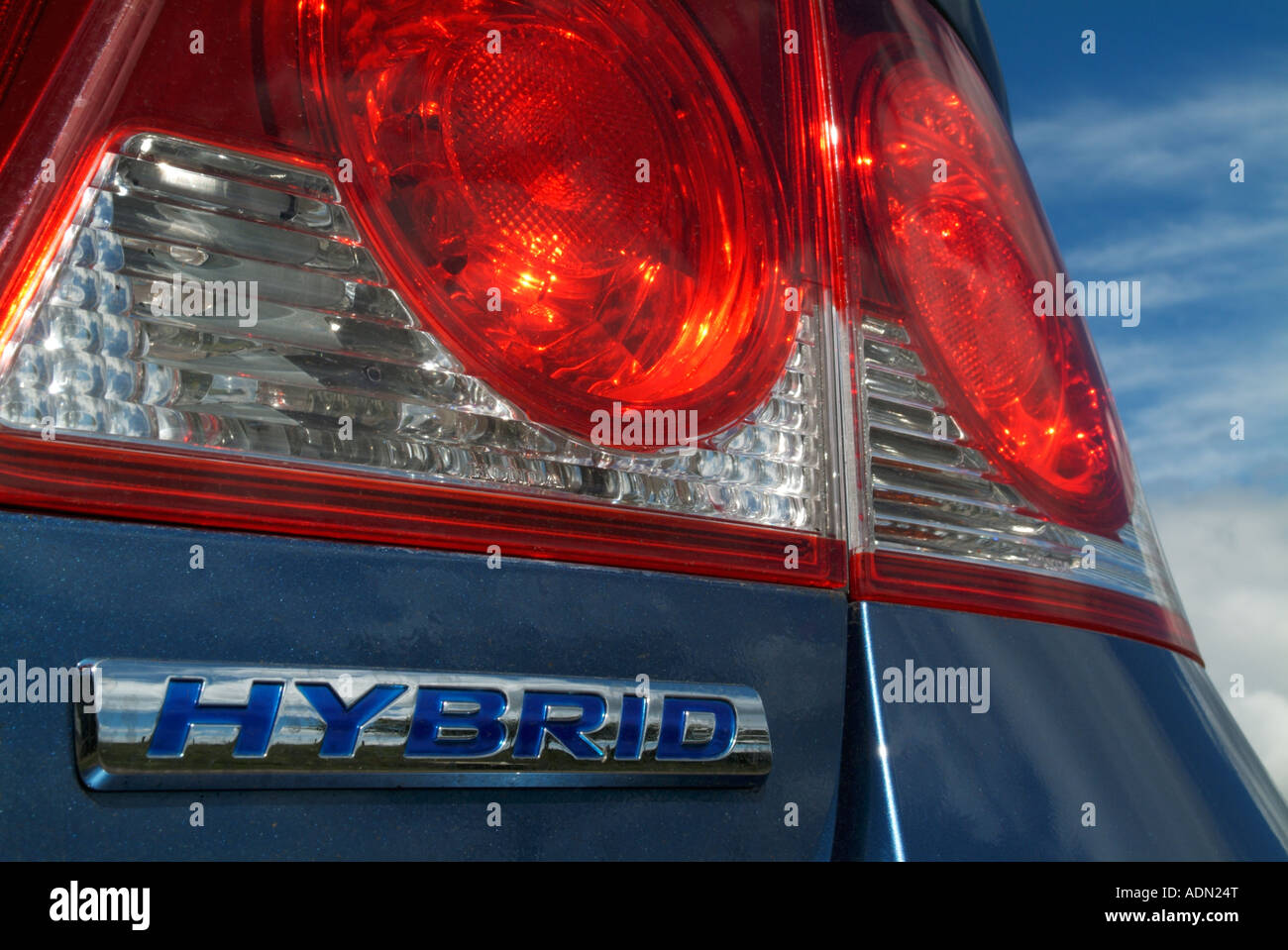 Hybrid auto logo -Fotos und -Bildmaterial in hoher Auflösung – Alamy