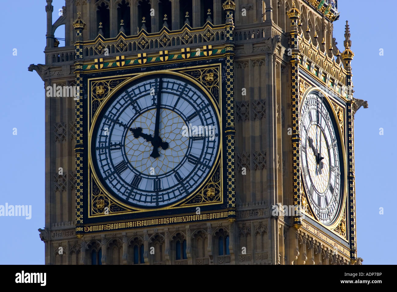 Big Ben und Uhr in St. Stephen s Tower London Vereinigtes Königreich  Stockfotografie - Alamy