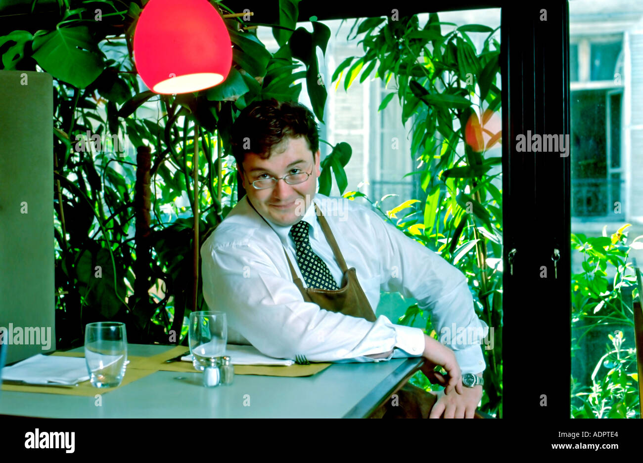 Paris Frankreich Italienisch Koch posiert im Restaurant "Kleinunternehmer", 'Slow Fo-Od' Portrait Business ' Ich Golosi " Stockfoto