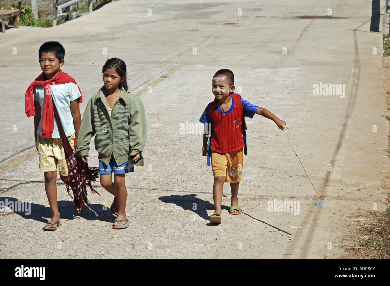 Kinder, politisches Asylsuchenden, Baan Unrak Projekt, Thailand, Sangkhlaburi Stockfoto