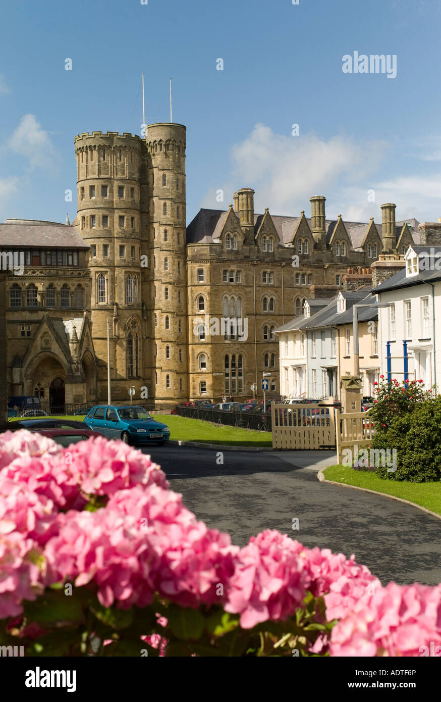Victorian Gothic Old College University of Wales Aberystwyth Ceredigion UK GB Gebäude: entworfen von J P Seddon als ein Hotel. Stockfoto