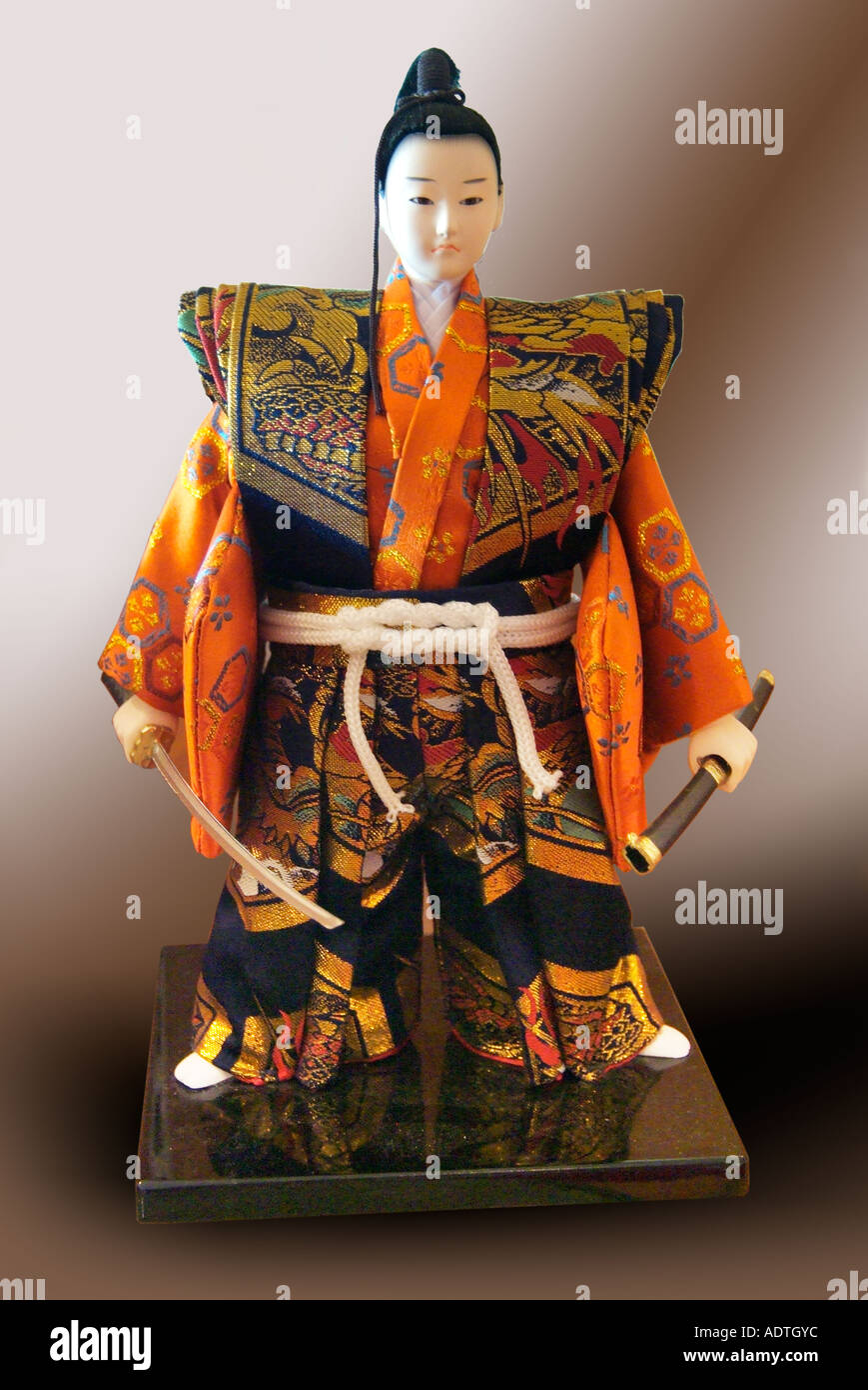 Männliche Samurai Japan japanische Krieger Soldat militärische edel orient orientalische Modell traditionelle Tradition Shogun Asien Asiatische Stockfoto
