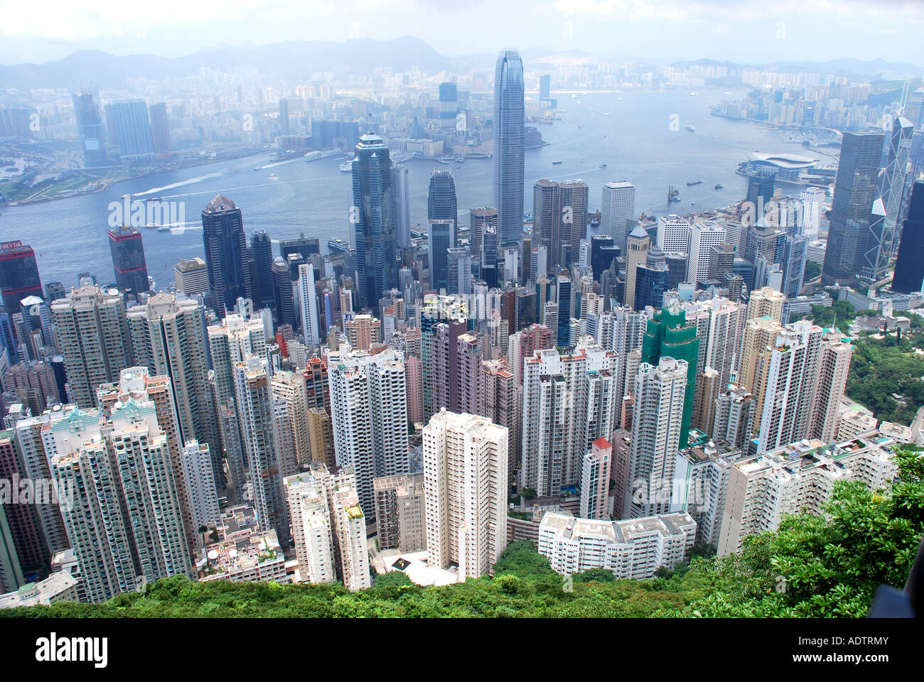 HONG KONG UND KOWLOON VOM VICTORIA PEAK CHINA ASIEN Stockfoto