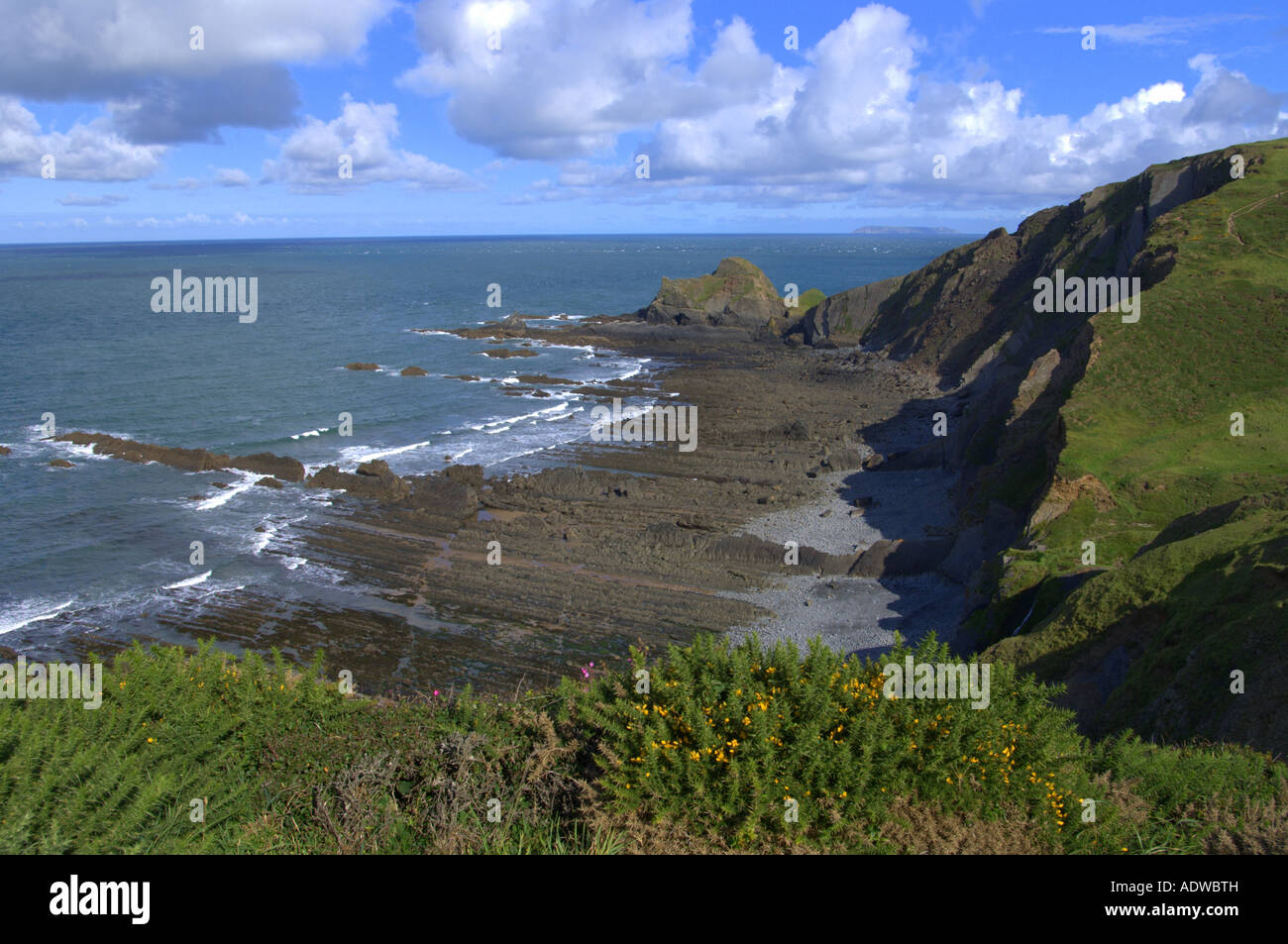 Felsen in der Nähe von Hartland Point In Devon Stockfoto