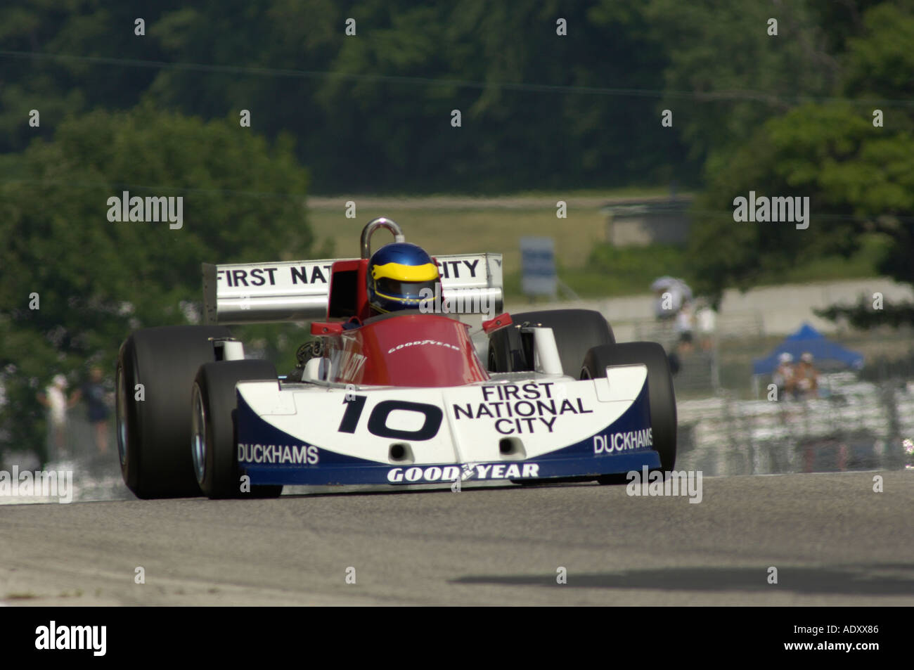 Howard Cherry Rennen seine 1976 März 761 02 bei der Brian Redman International Challenge in Road America 2005 Stockfoto