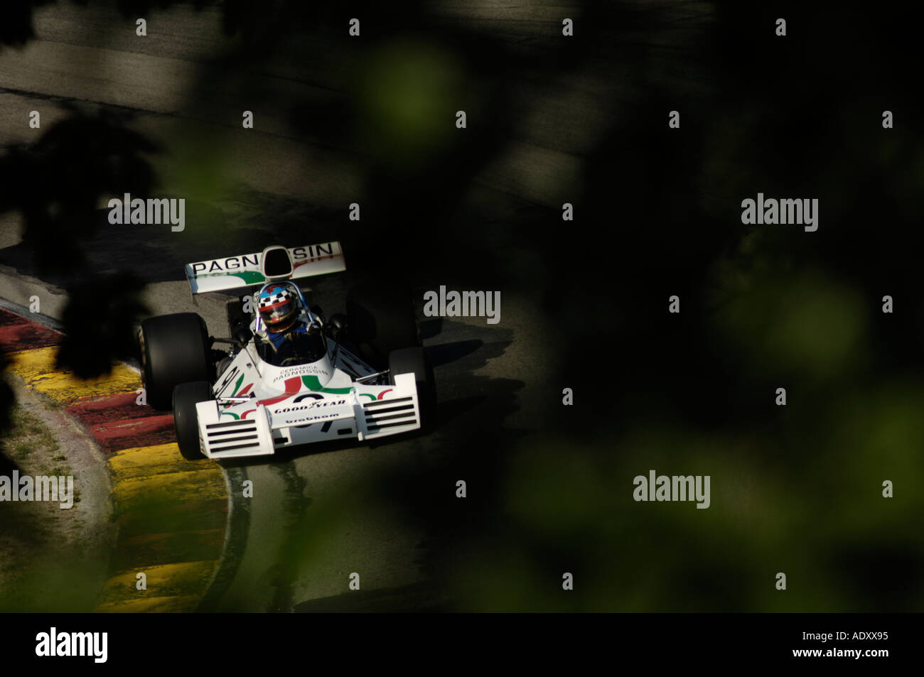 Keith Wintraub seiner 1973 Brabham BT 42 bei der Brian Redman International Challenge-Rennen in Road America 2005 Stockfoto