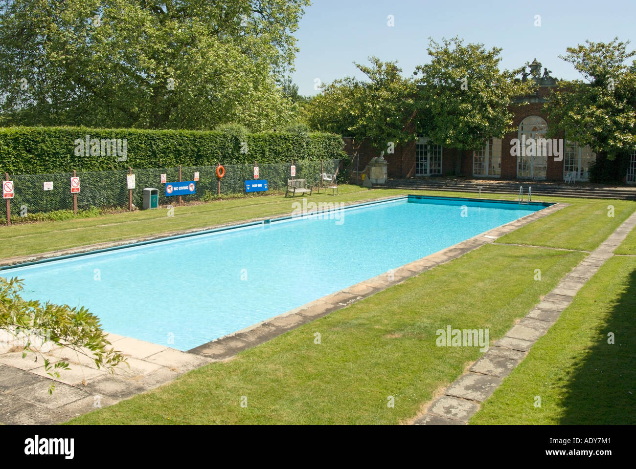 Middlesex University Schwimmbad Trent Park Enfield Middlesex Stockfoto