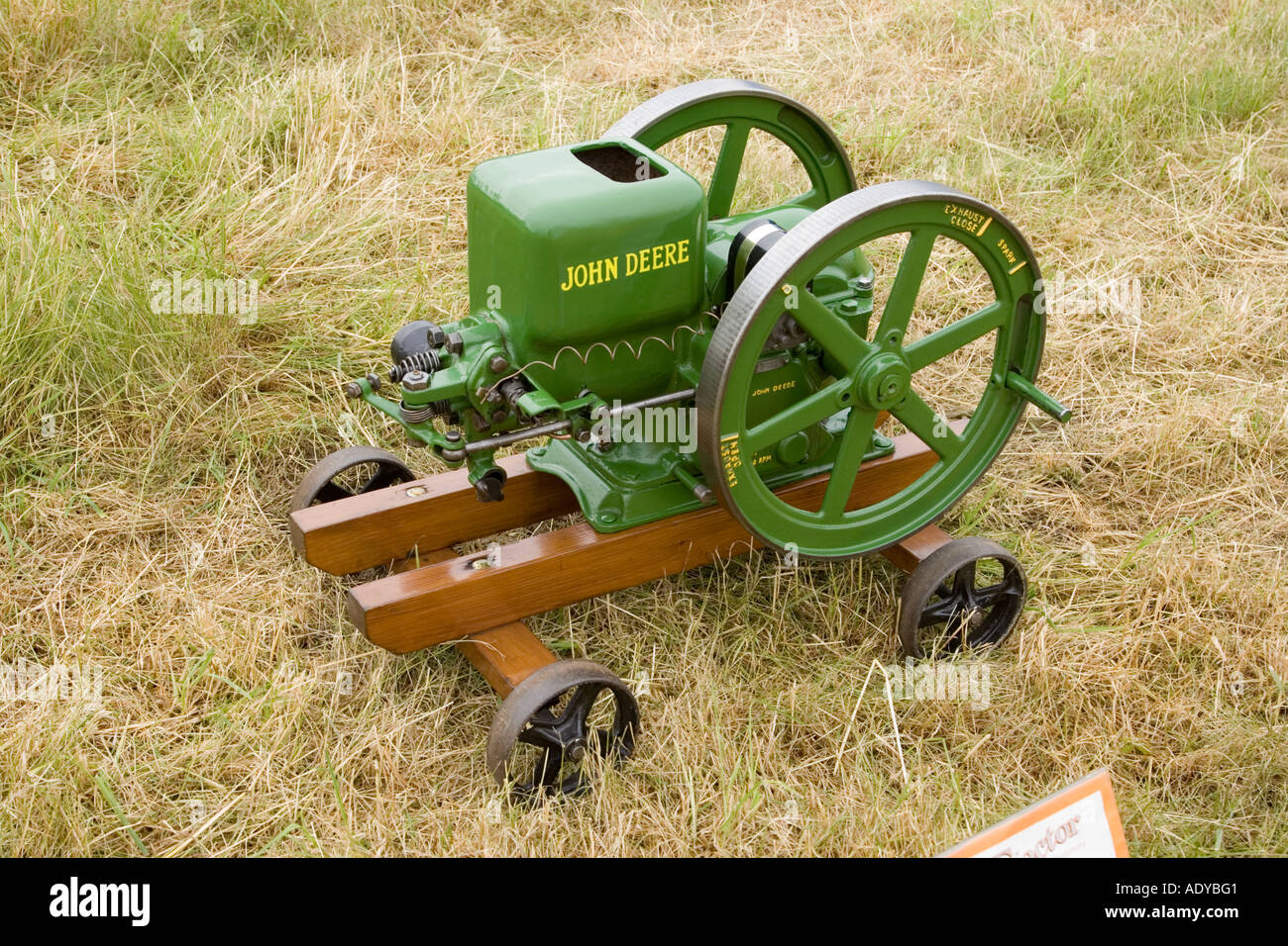 John Deere Benzin Stationärmotor Rougham Messe im Juni 2006 Stockfoto