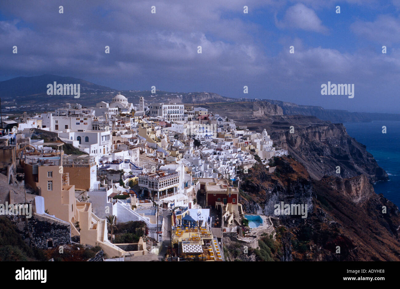 Blick auf die Siedlung Fira, Phira, Griechenland, Santorin, Phira. Stockfoto