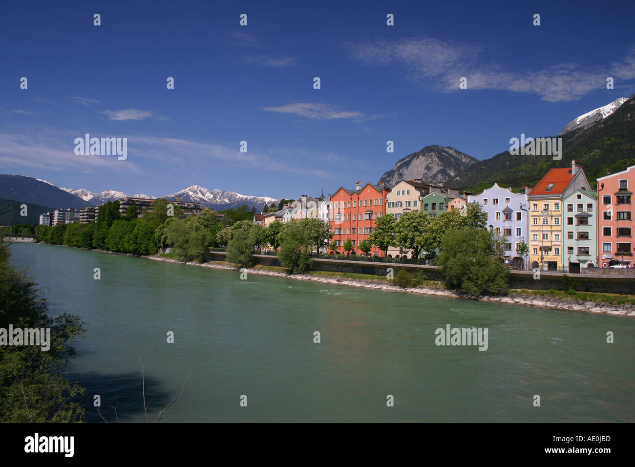 Den Fluss Inn und das Karwendelgebirge-Innsbruck-Österreich Stockfoto