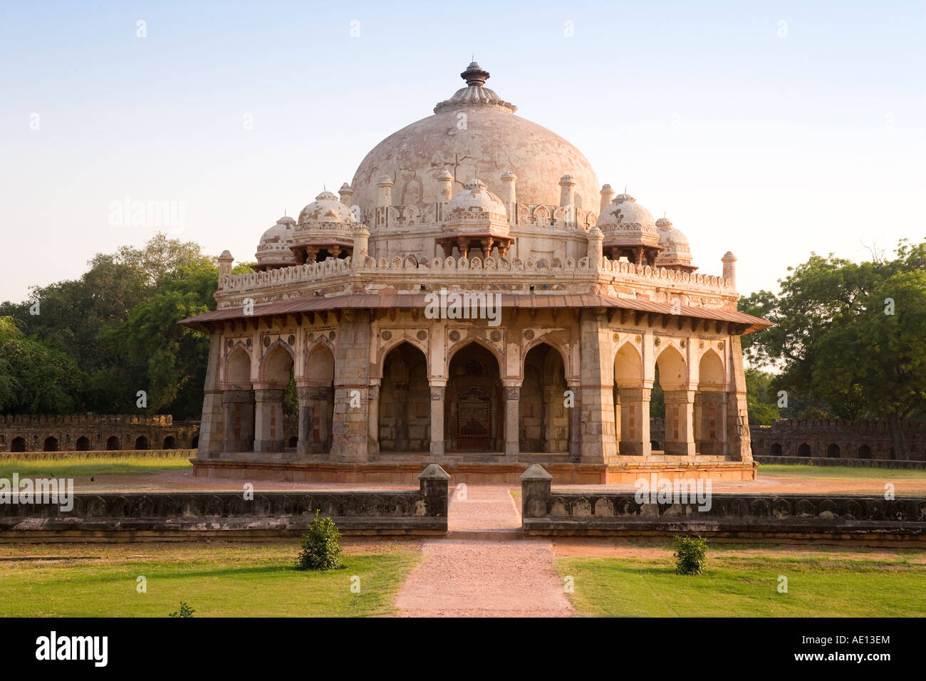 Indien-Delhi Humayuns Grab gebaut, in der Mitte des 16. Jahrhunderts von Haji Begum Dies ist ein wunderbares Beispiel der frühen Mughal Architektur Stockfoto