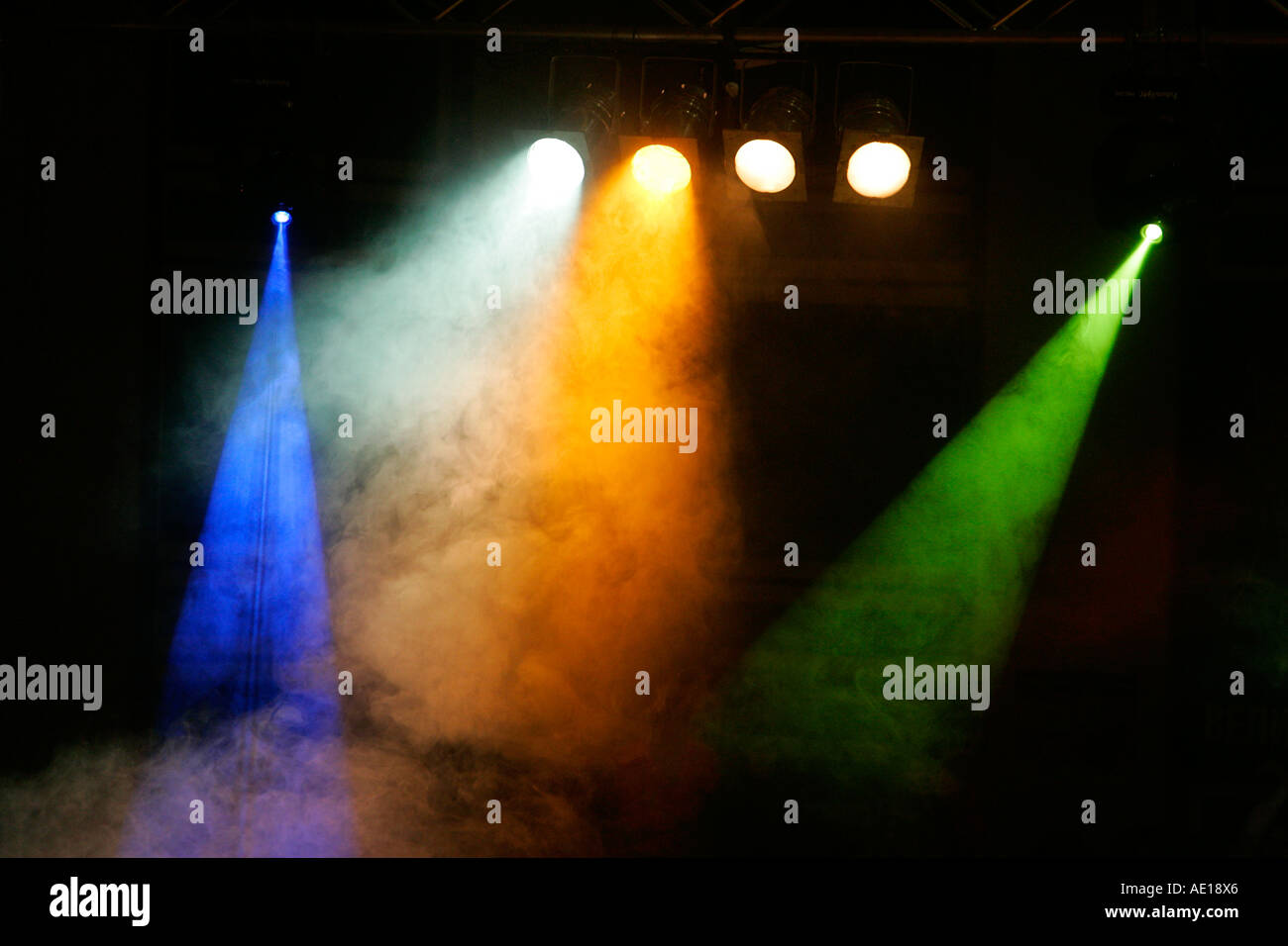 Strahl Strahl Strahlen Stufe eingestellte Szene Landschaft Suchscheinwerfer Scheinwerfer multicolor unterhaltsam Unschärfe unscharf verschwommen hell Club begeistern Stockfoto