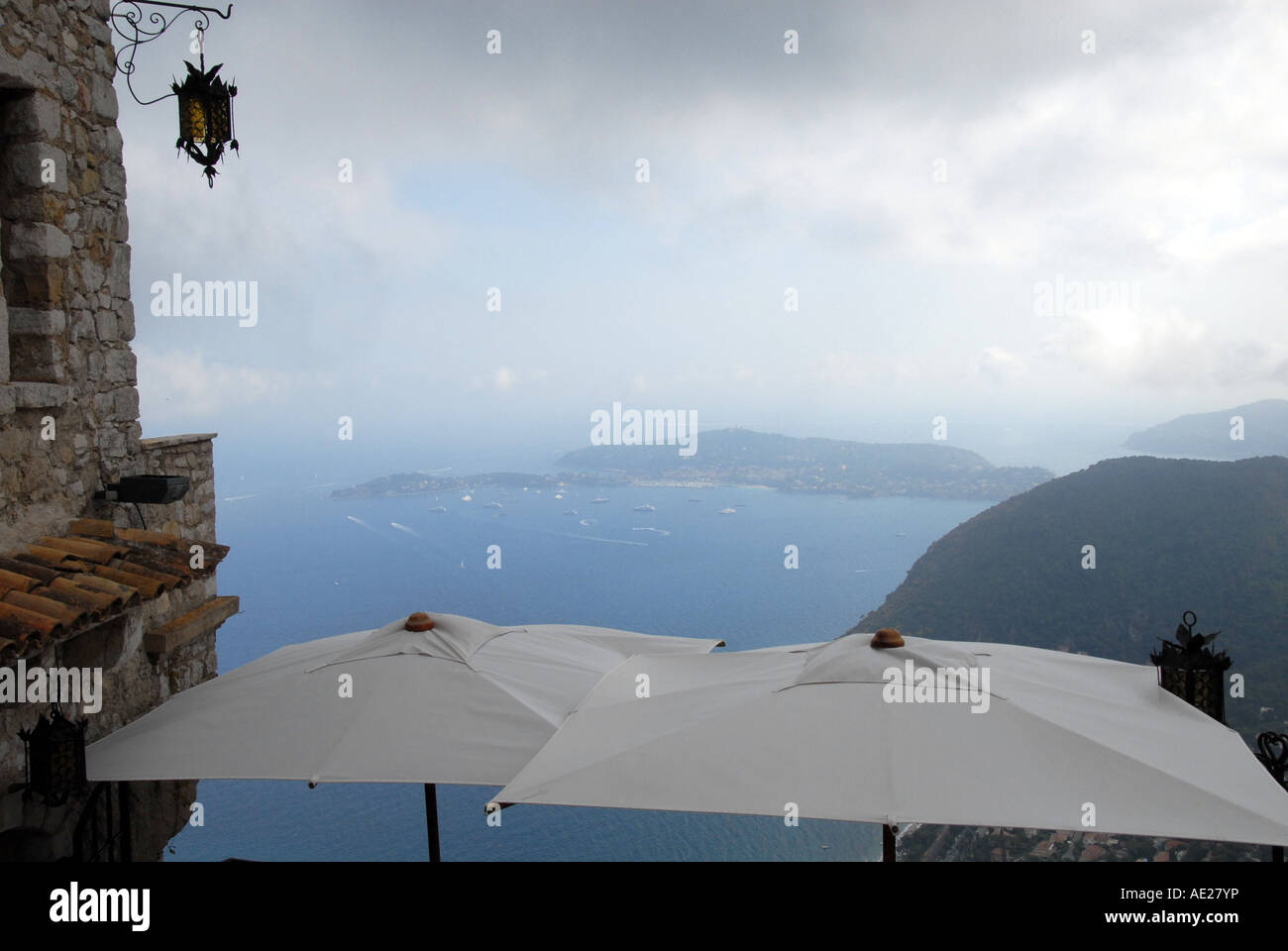 Misty Blick von Eze, Frankreich Stockfoto