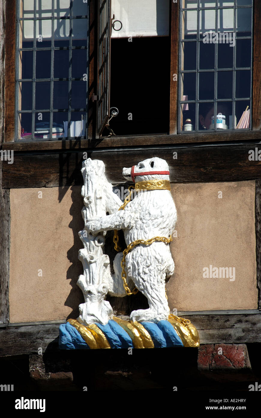 Bär und zerlumpten Personal, Lord Leycester Hospital, Warwick, Warwickshire, England, UK Stockfoto