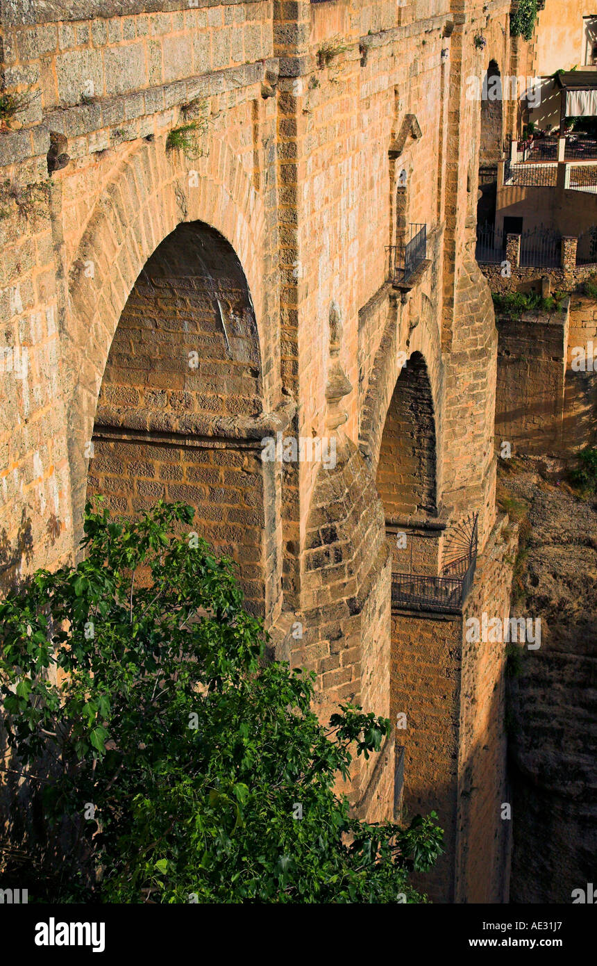 Die neue Brücke über die El Tajo-Schlucht in Ronda Andalucia Spanien Stockfoto