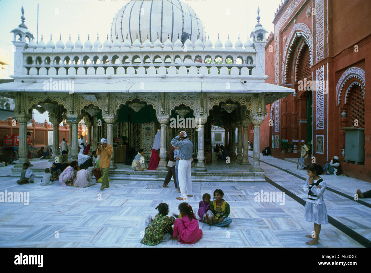 Indien-Delhi Hazrat Nizzamuddin Aulia muslimischen Schrein Stockfoto