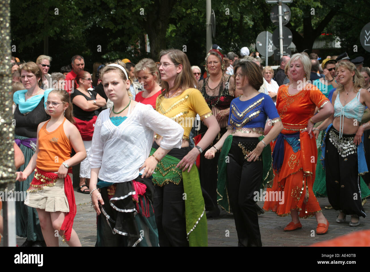 Hamburger Festival kulturelle Altonale. Belly Dance Stockfoto