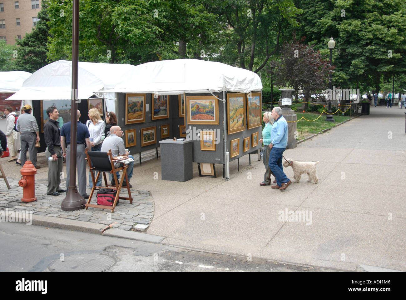Rittenhouse Square Kunst zu zeigen und Menschen Philadelphia Pennsylvania PA USA Stockfoto