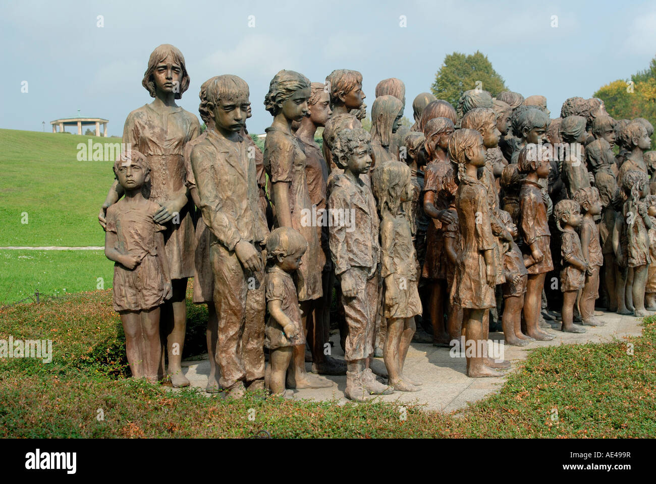 Denkmal für Kinder von Lidice, Lidice, Zentral-Böhmen, Tschechische Republik, Europa Stockfoto