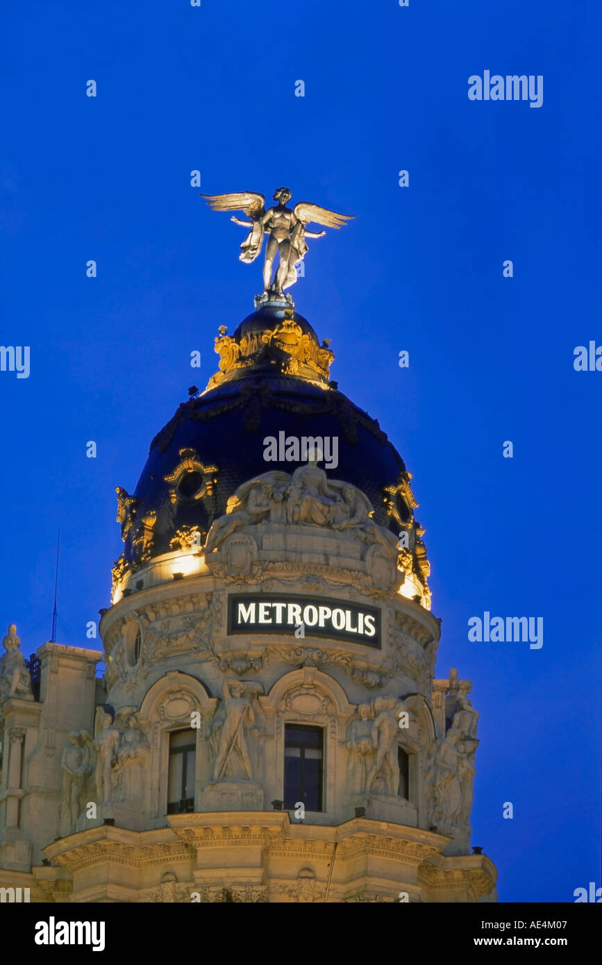 Madrid Gran Via Metropolis Gebäude Engel twilight Stockfoto