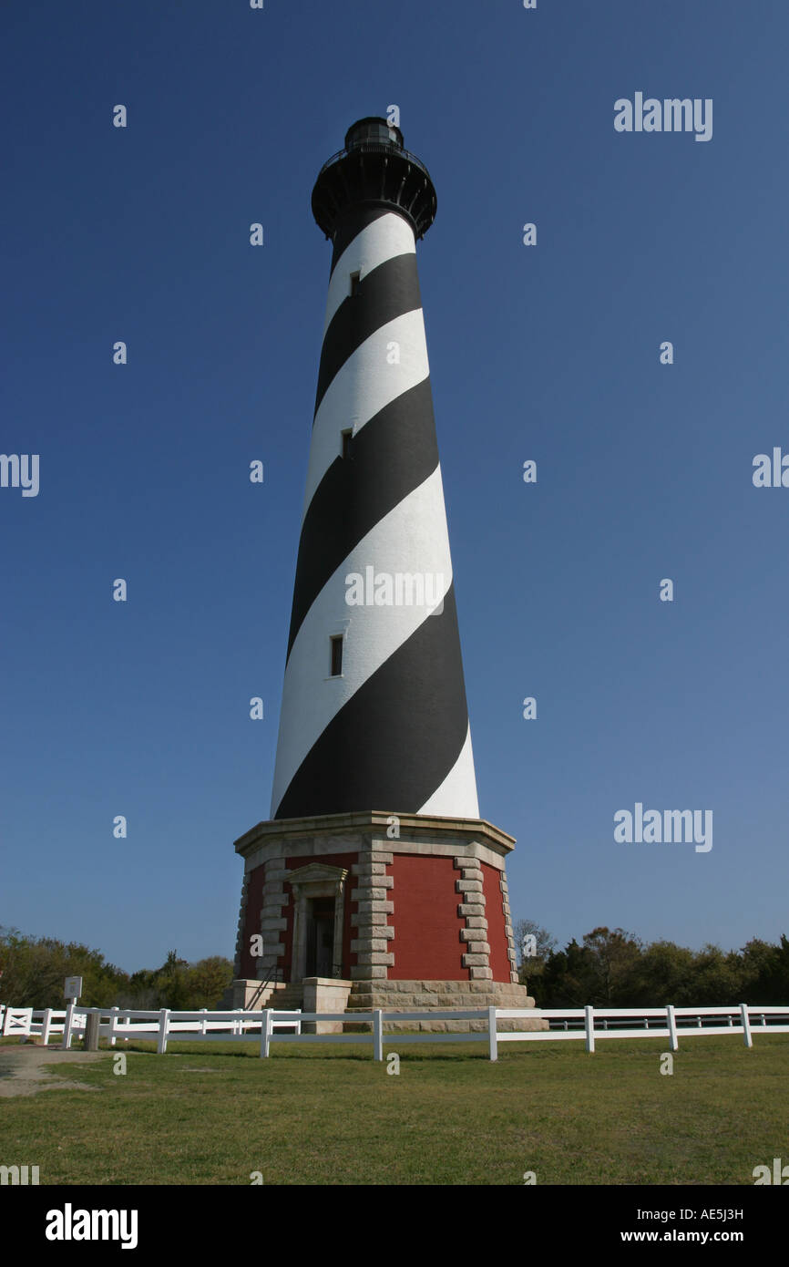 Schwarz-weiß Spirale Streifen von Cape Hatteras Lighthouse - höchste Leuchtturm in Amerika - Outer Banks North Carolina Stockfoto