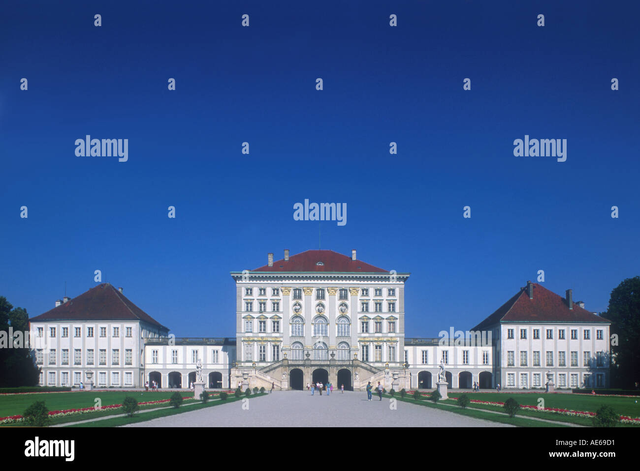 Schloss Nymphenburg West Seite barocke Sommerresidenz des Königshauses der Wittelsbacher München Bayern Deutschland Europa Stockfoto