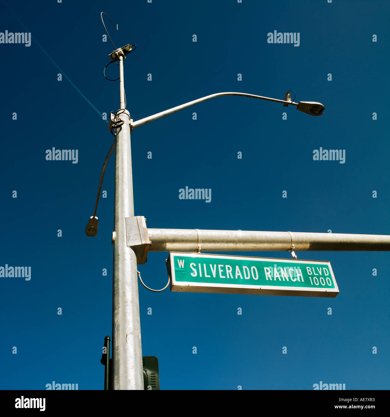 Silverado Ranch Blvd unterschreiben die neuen Las Vegas helle Sonne Stockfoto