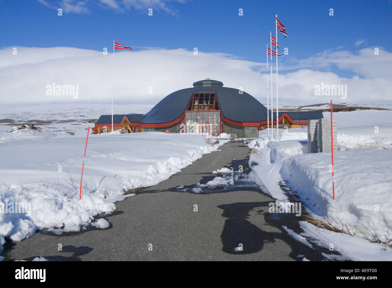 Polarkreis-Center an der Autobahn E6-Norwegen Stockfoto