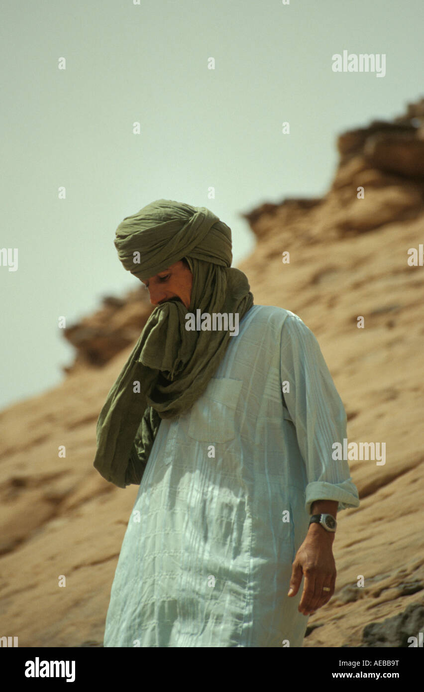 Ein Tuareg im Tadrart Acacus Wüste Sahara Libyen Stockfoto