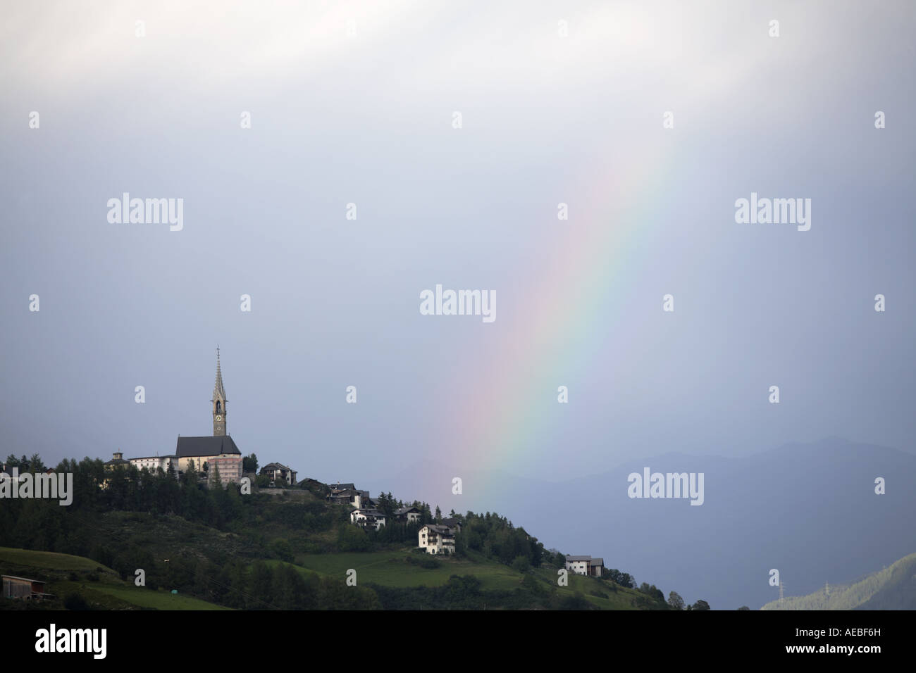 Regenbogen über gesendet, Schweiz Stockfoto