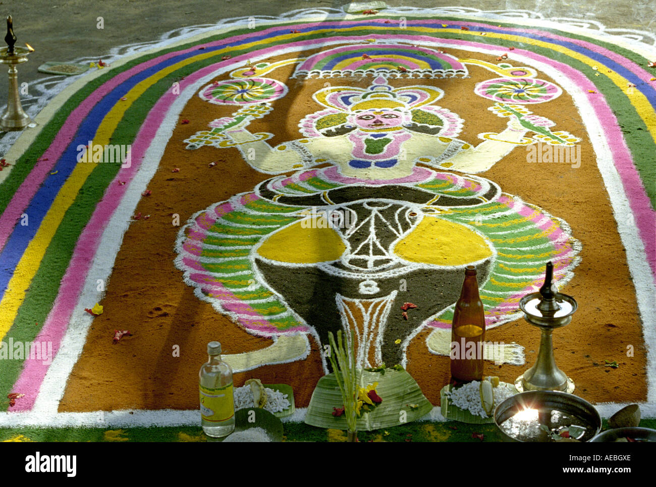 Das traditionelle flooral Design getan während der Rituale und Zeremonien in Hindu-Tempel von Kerala Stockfoto