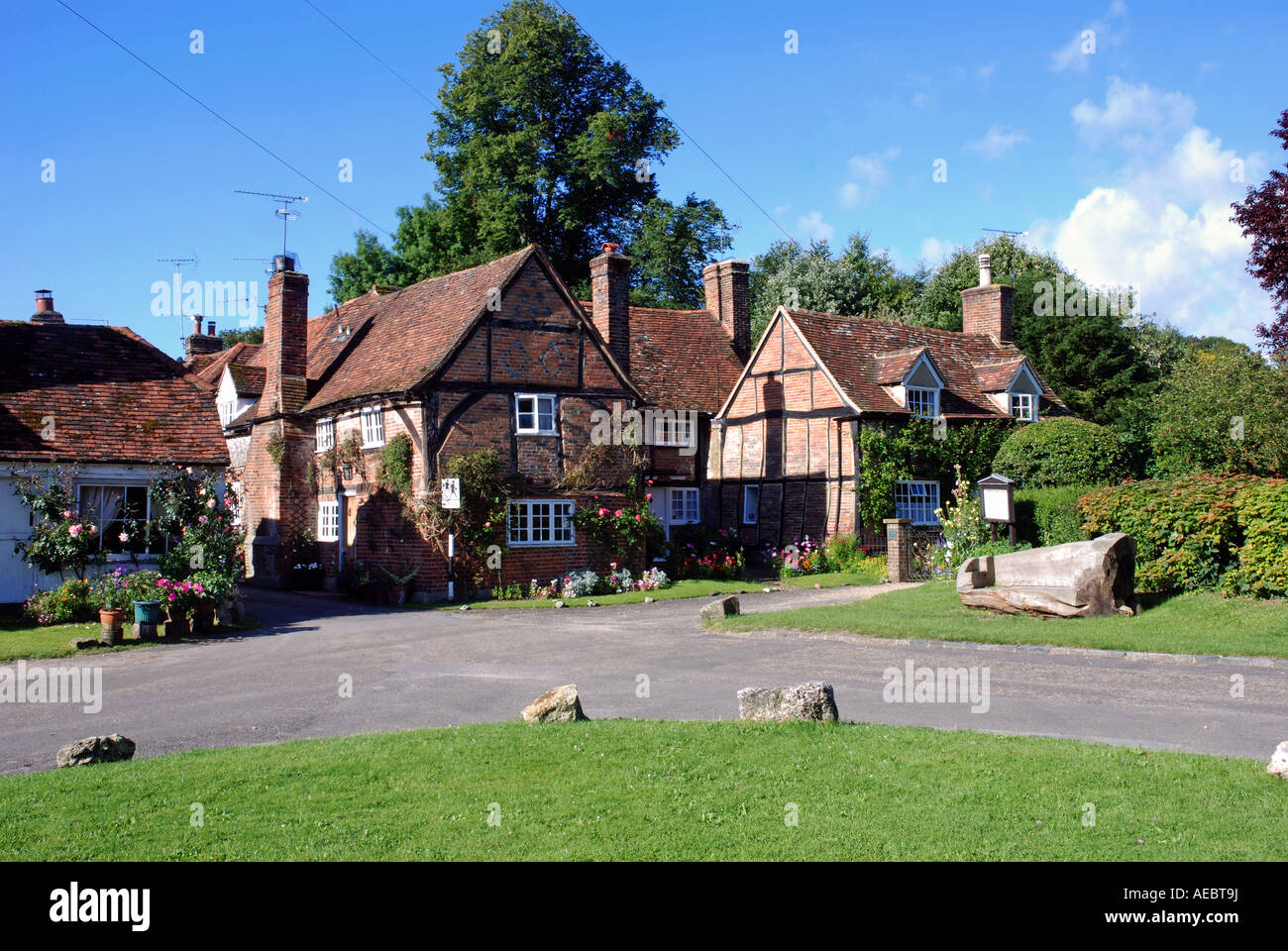 Ferienhäuser in Turville Dorf, Buckinghamshire, England, UK Stockfoto