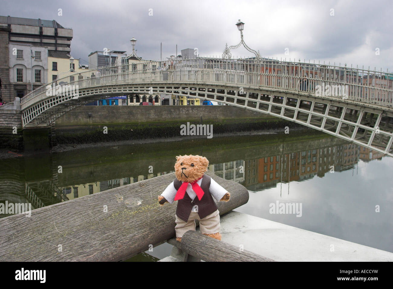 Beni an der Ha'penny Brücke. Dublin, County Dublin, Irland. Stockfoto
