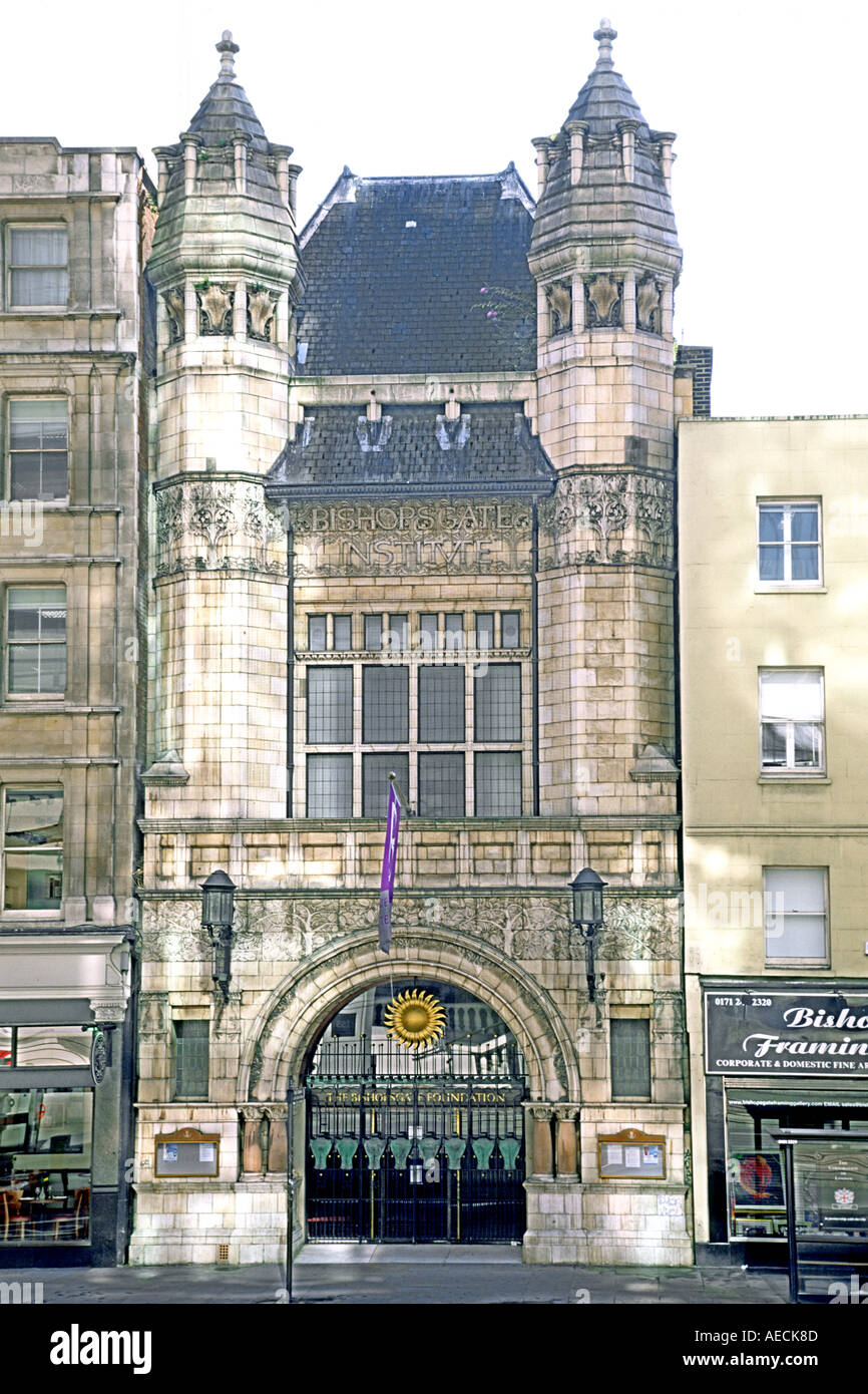 Das Bishopsgate Institute, bietet eine Wohltätigkeitsorganisation gegründet 1895, die immer noch eine freie Bibliothek und Tagungsräumen für London Bewohner. Stockfoto