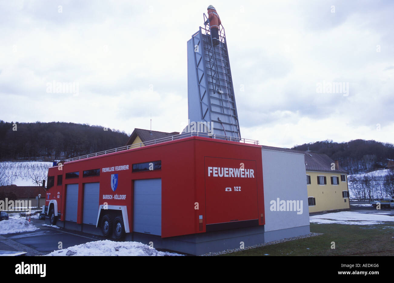 Grosste Feuerwehr Auto Der Welt Feuerwehr Haus Stockfoto Bild