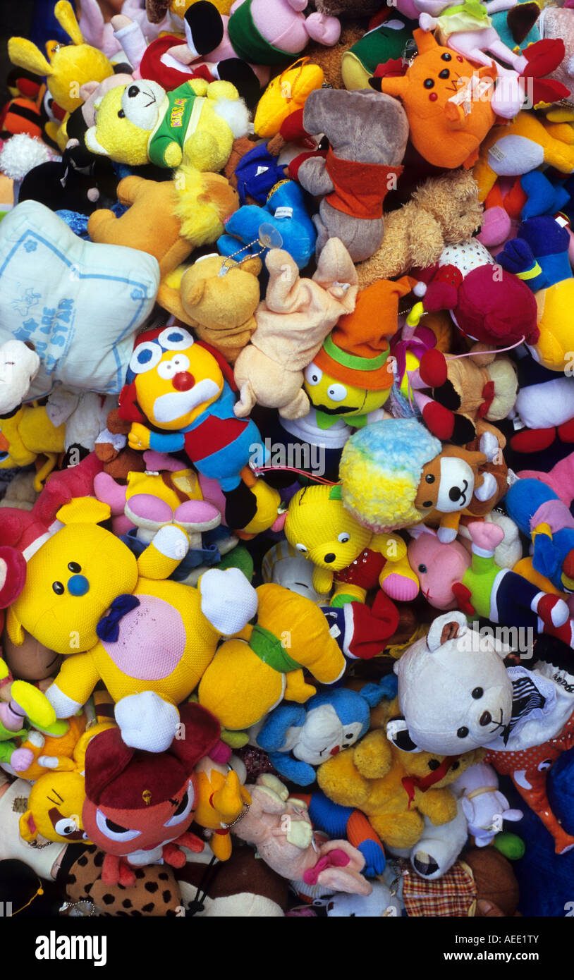 Haufen Weicher Kuscheltiere Stockfotos Und Bilder Kaufen Alamy