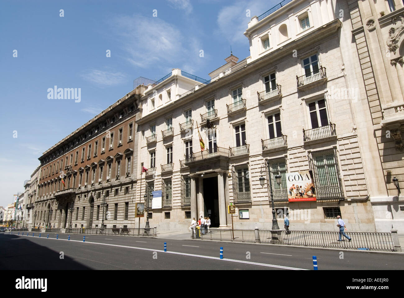 Real Academia de Bellas Artes de San Fernando auf der Calle de Alcalá Madrid Spanien Stockfoto