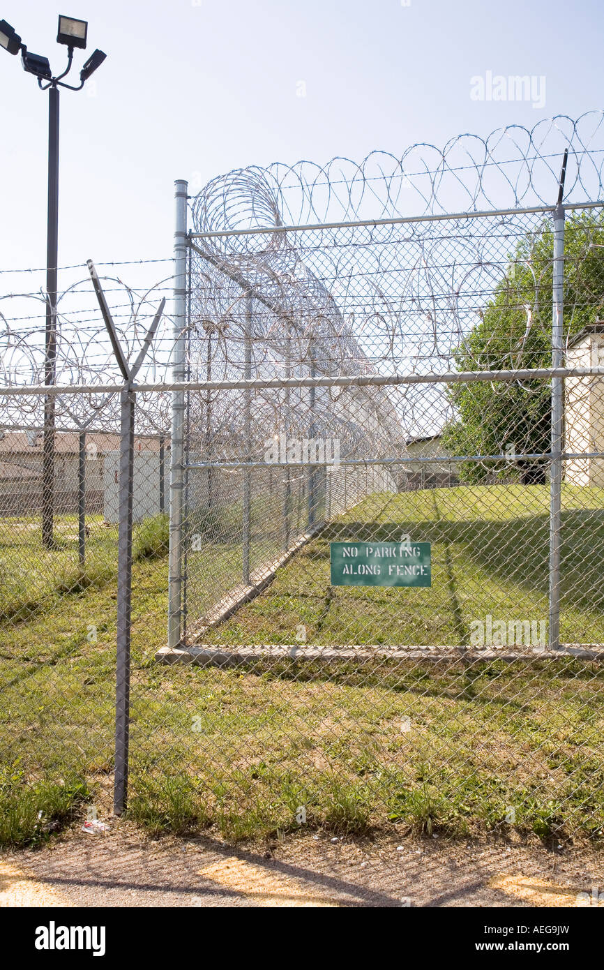 Umzäunung an der Nebraska Correctional Center für Frauen in York Nebraska USA Stockfoto