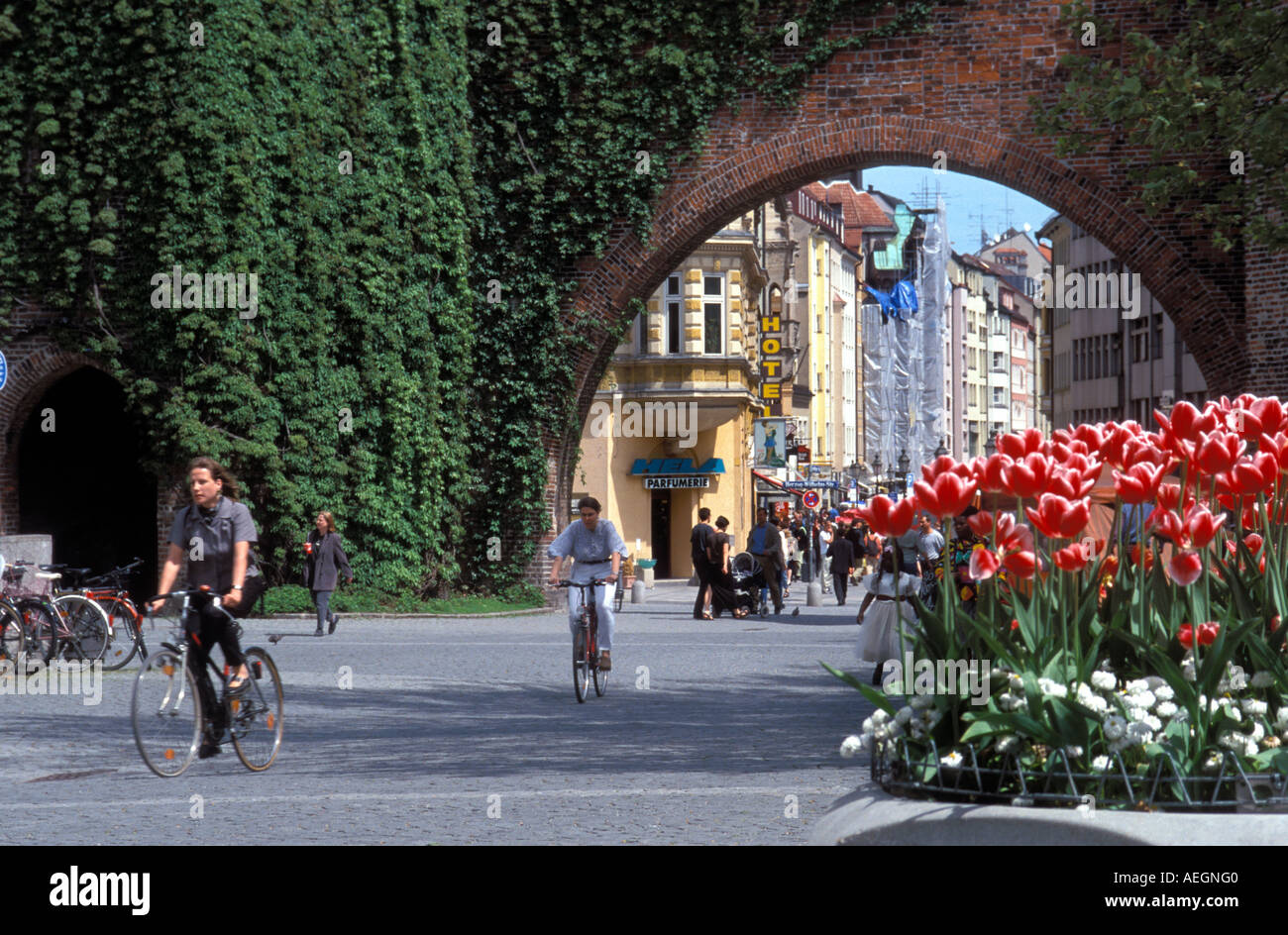Sendlinger tor gate Fotos und Bildmaterial in hoher Auflösung Alamy