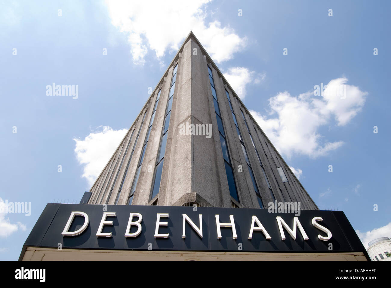 Debenhams Kaufhaus Zeichen auf der Oxford Street in central London UK Stockfoto